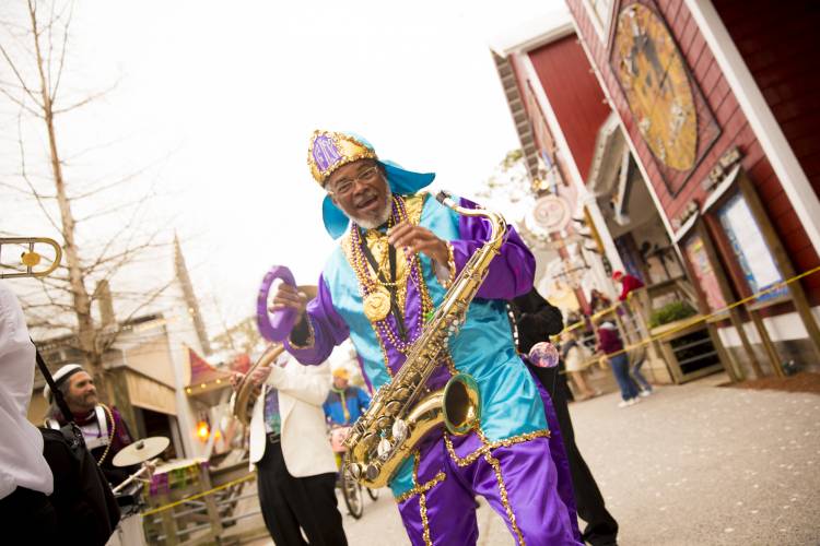 Fat Tuesday, the day before Ash Wednesday celebration Destin Golf & beach resort have travel memories vacations